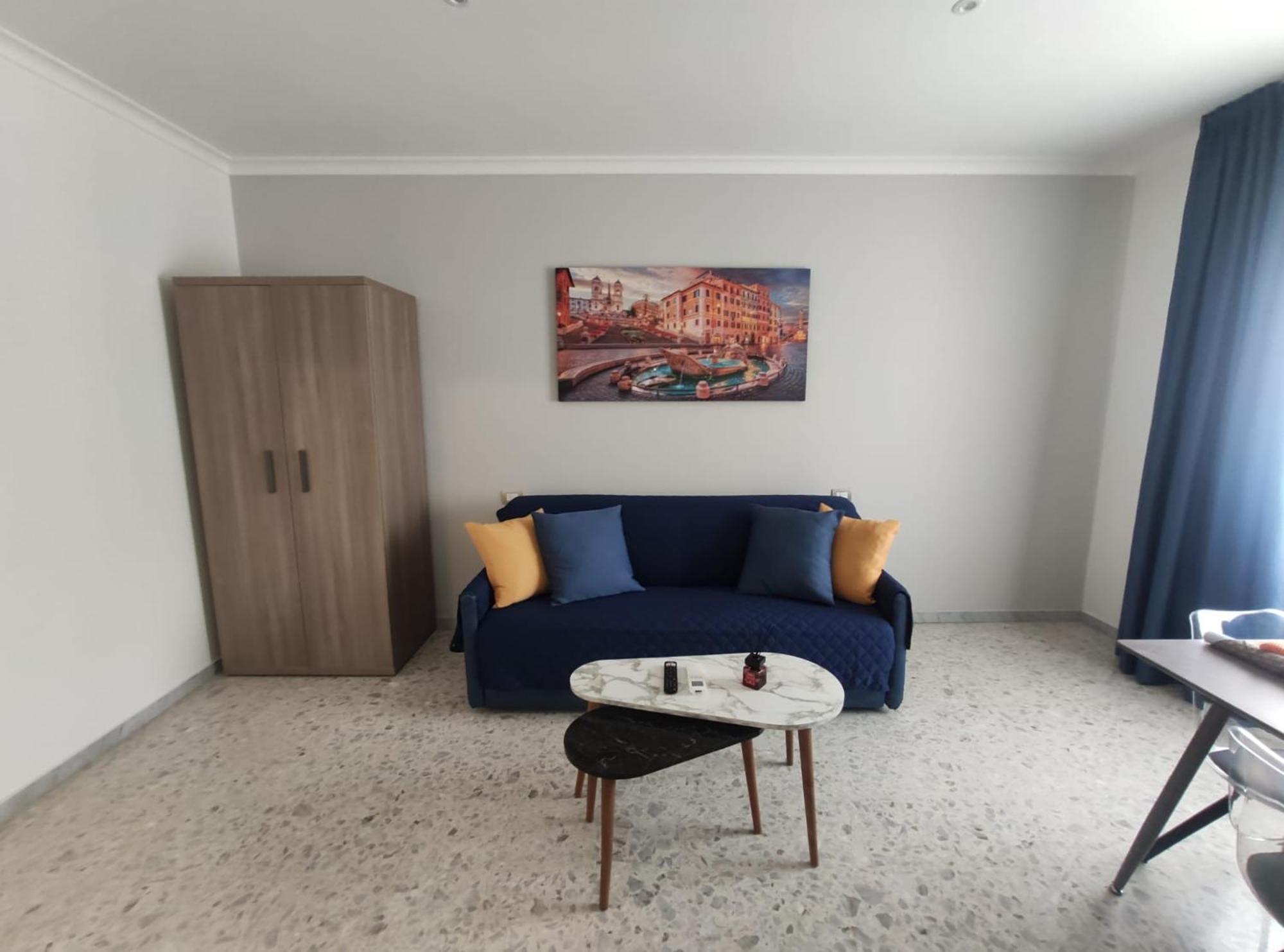 Hector Apartment Rom